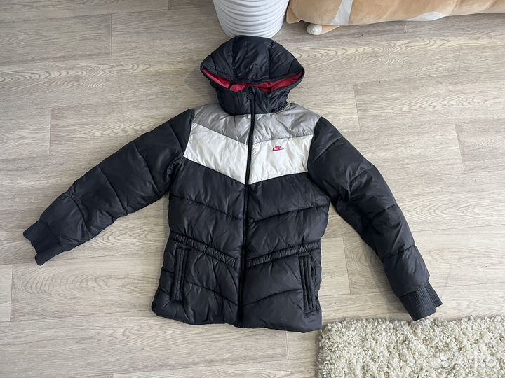 Пуховик nike windrunner