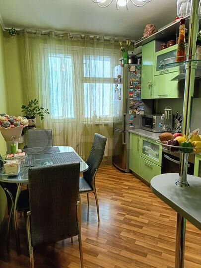 2-к. квартира, 55 м², 11/14 эт.