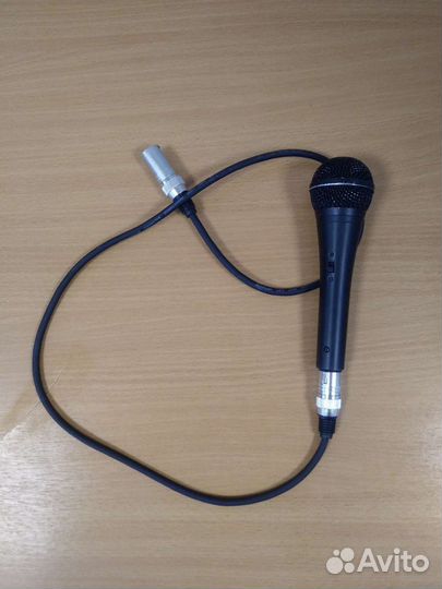 Динамический вокальный микрофон AV-Leader