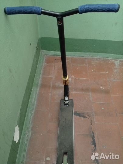 Трюковой самокат