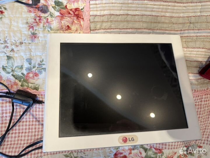 Цифровая фоторамка lg