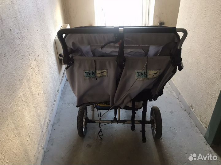 Коляска для двойни TFK германия два в одном