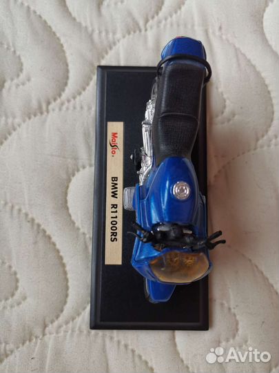 Модель мотоцикла BMW R1100RS