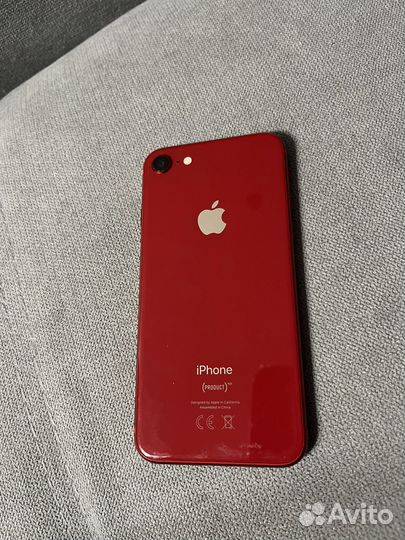 Телефон iPhone 8 64 gb