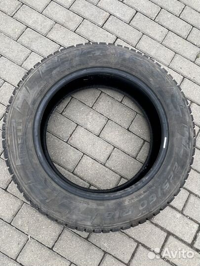 Pirelli Ice Zero 2 225/60 R18 104T