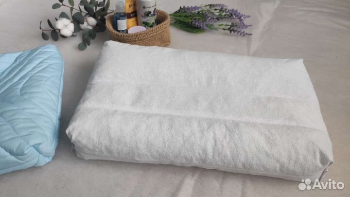 Непромокаемая простыня на резинке мулетон