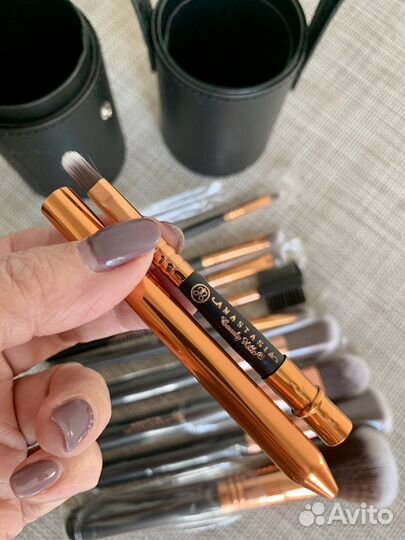 Набор кистей для макияжа
