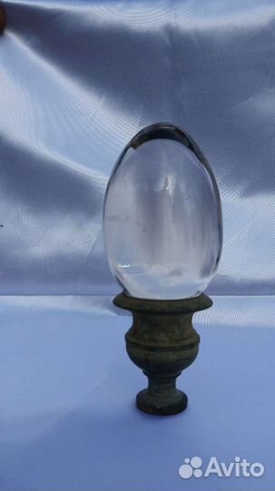 Яйцо из горного хрусталя