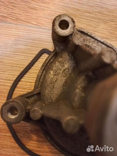 Помпа на 1.4 caxa 122 л.с 03C121019J