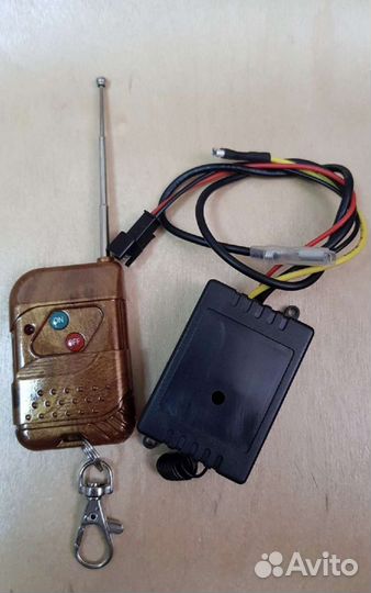 Пульт и блок дистанционное управление для махокрыл