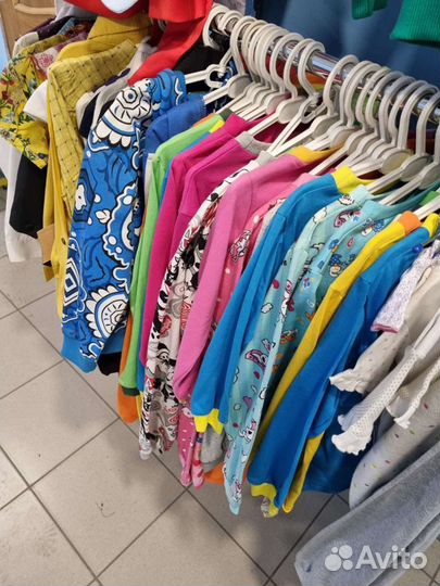 Продам одежду