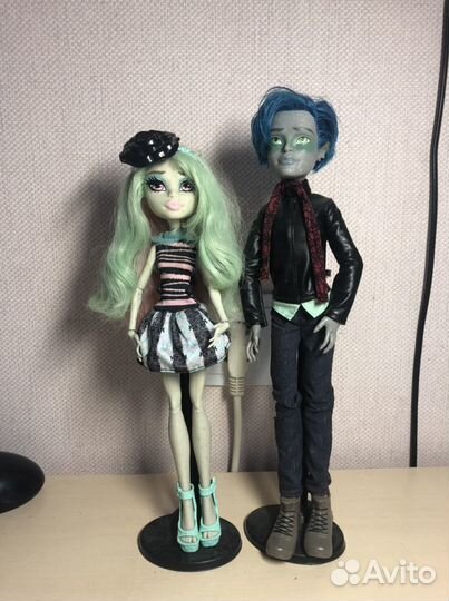 Кукла Монстер Хай Рошель и Герольд «любовь в город