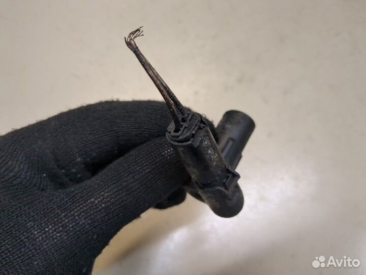 Датчик положения коленвала Renault Trafic, 2004