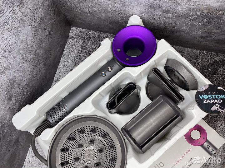 Фен Dyson с 5 насадками