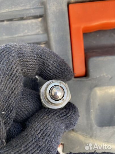 Выключатель заднего хода LADA 2190