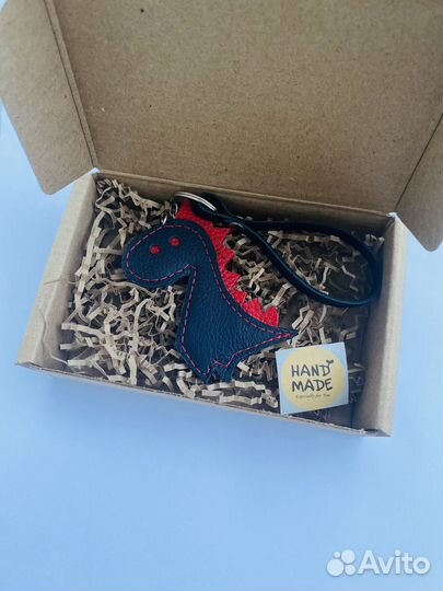 Брелок для ключей, сумки, рюкзака, авто 