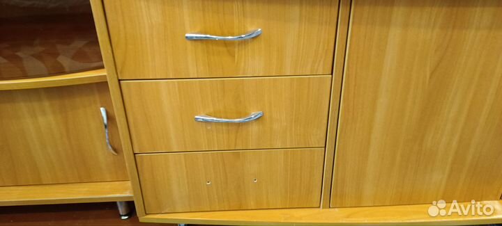 Стенка в гостиную