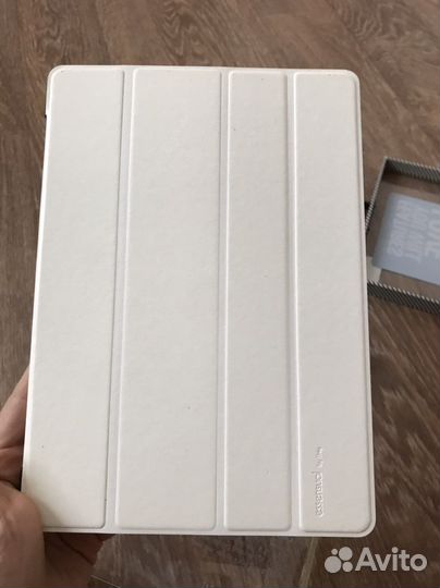 Чехол на iPad новый
