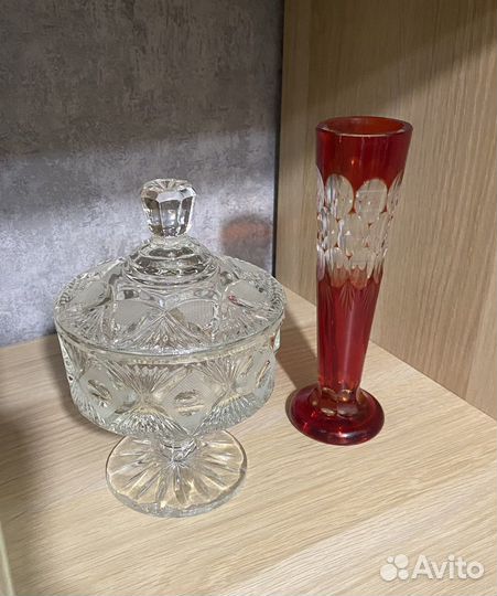 Ваза на ножке и ваза цветной хрусталь СССР