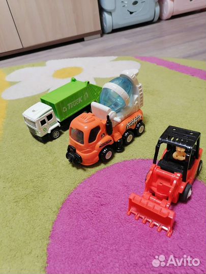 Игрушки для мальчика