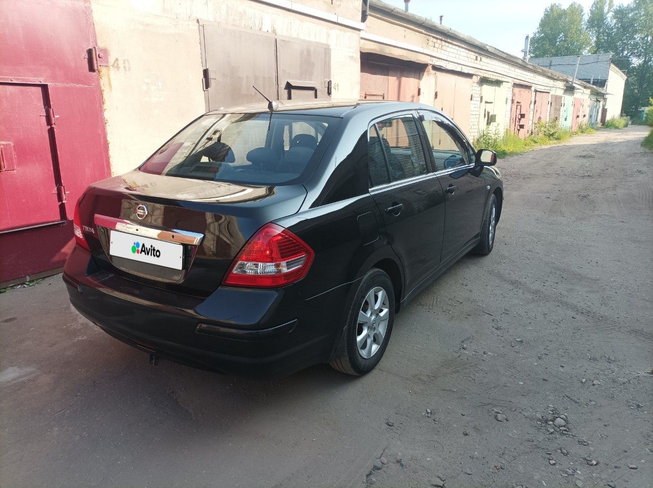 Nissan Tiida: фото владельца