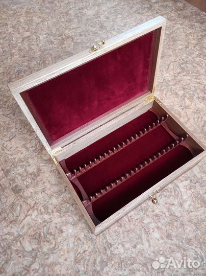 Шкатулка для хранения опасных бритв (40 штук)