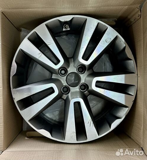 Диски литые бу r17