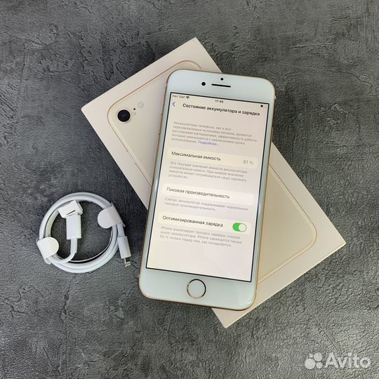 iPhone 8, 64 ГБ