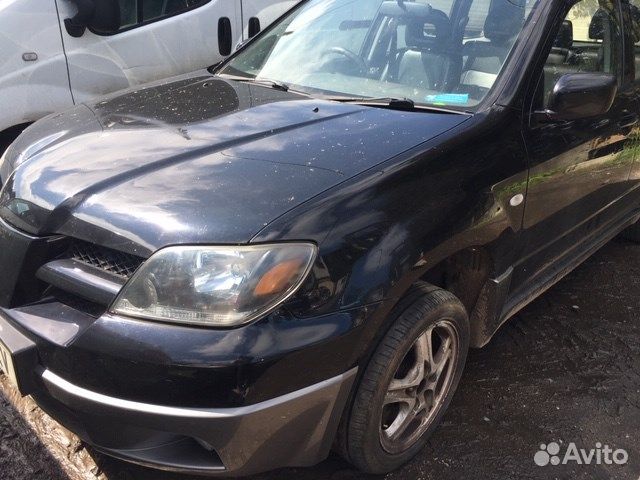 Разбор на запчасти Mitsubishi Outlander