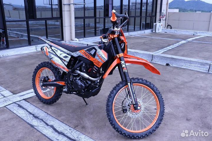 Кроссовый мотоцикл frateli EXC NB330 KKE