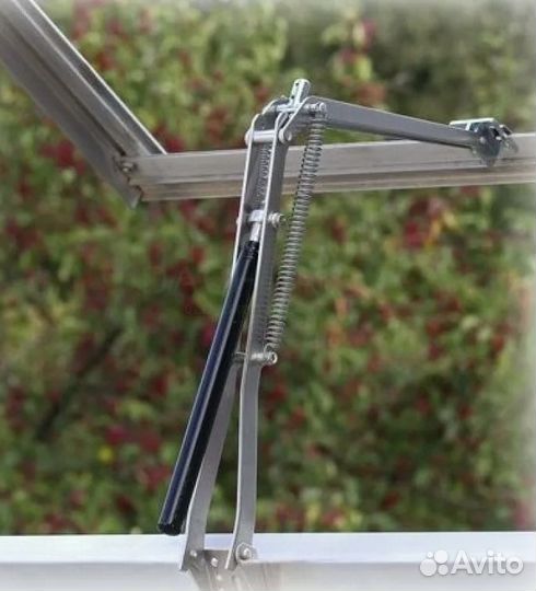 Автомат для проветривания теплиц