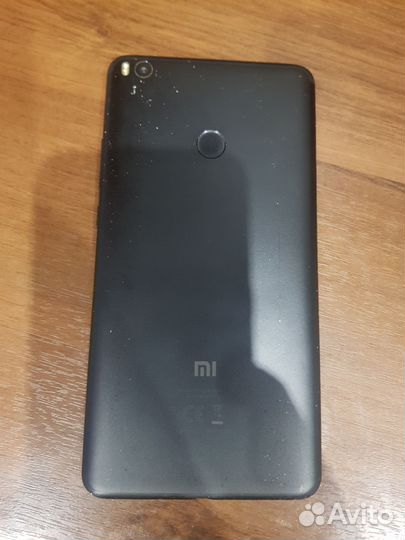 Телефон Xiaomi