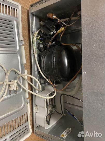 Холодильник dexp