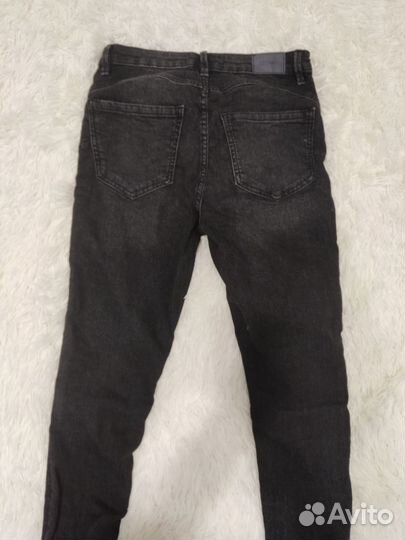 Джинсы reserved 38рр
