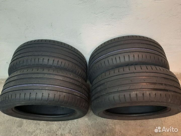 Nokian Tyres Hakka Black 2 SUV 255/50 R19