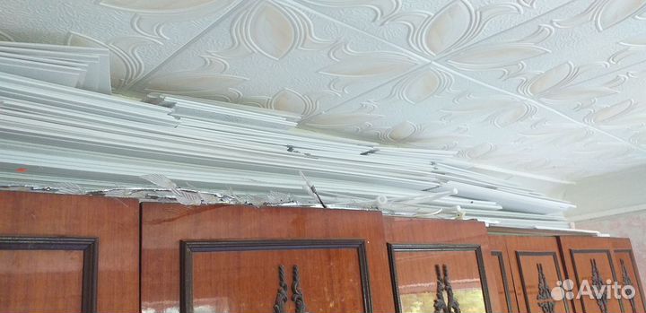 Отдам пластик для стен