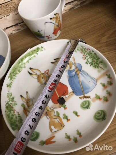 Набор фарфоровой посуды дружная семейка