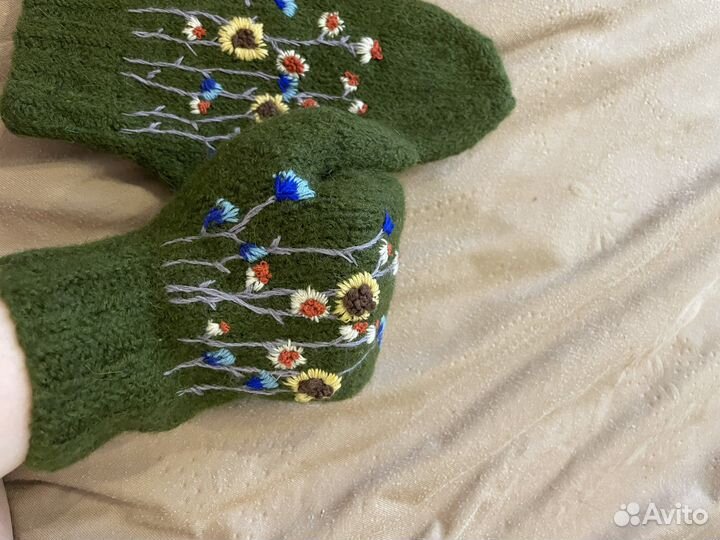 Продам валяные варежки из шерсти с узором