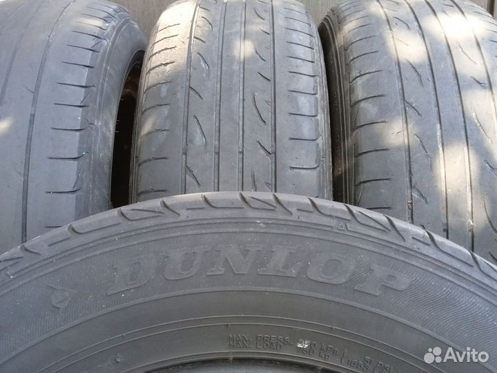 Dunlop SP Sport LM704 215/65 R16 98H