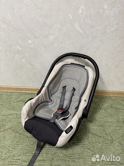 Коляска Tutis Zippy New 3 в 1 (Туттис 3в1)