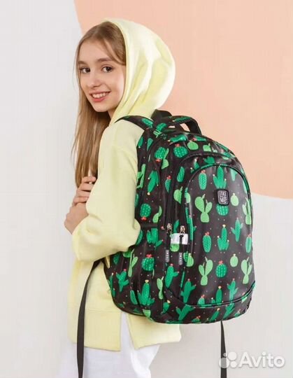 Школьный рюкзак и мешок для обуви