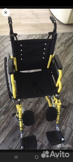 Инвалидная коляска