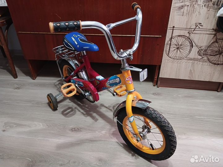 Детский велосипед. Колёса 12