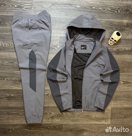 Спортивный костюм Nike