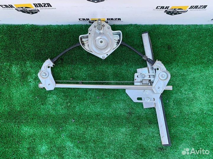 Стеклоподъемник задний правый R Chevrolet Niva