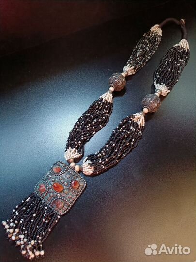 Длинные, крупные бусы. Винтаж