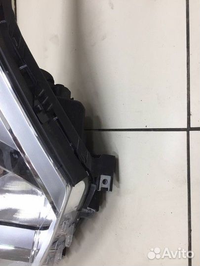 Фара передняя левая Hyundai Creta