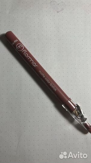 Карандаш для губ