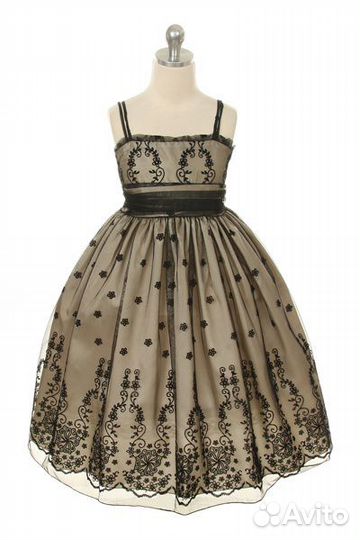 Нарядное платье для девочки 134