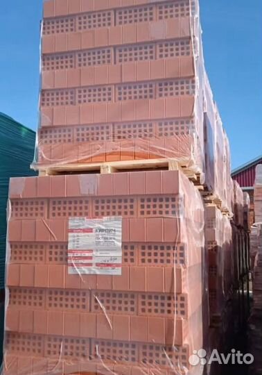 Кирпич с доставкой: строительные материалы на заказ